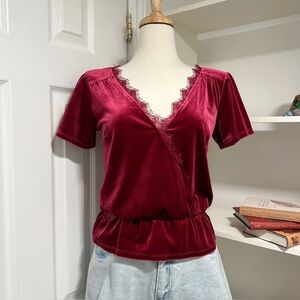 Abercrombie & Fitch Burgundy Lace Trim Top S